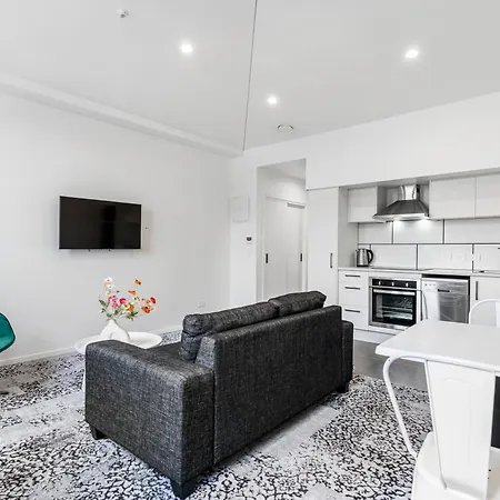 Layard Apartments 513 - West Auckland Apartment